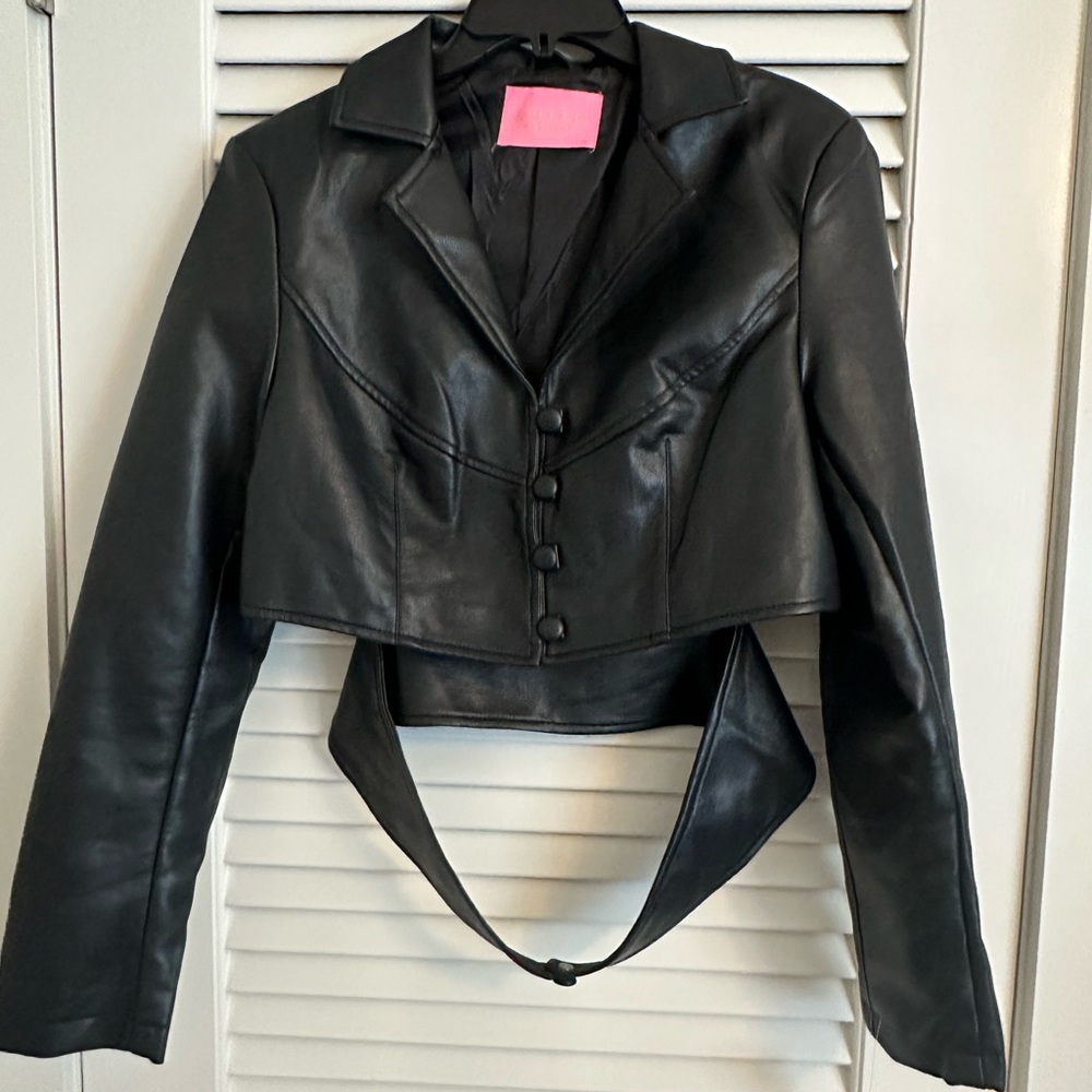 AZALEA WANG Black Women's Cropped Faux Leather Jacket